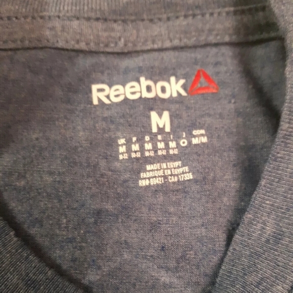 Size M Reebok Short Sleeve Blue Shirt - Picture 5 of 9
